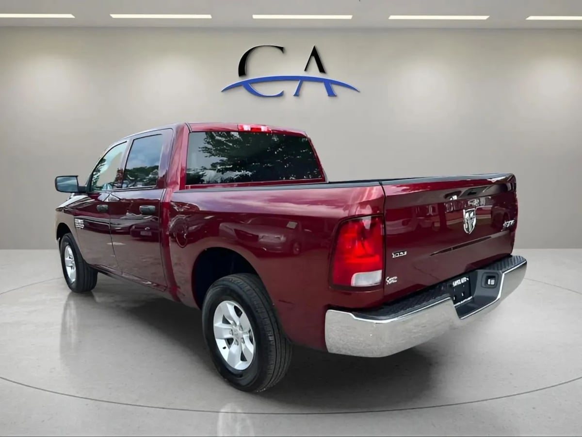 2022 RAM Ram 1500 Classic SLT - Photo 5