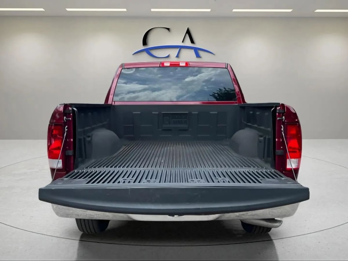 2022 RAM Ram 1500 Classic SLT - Photo 9