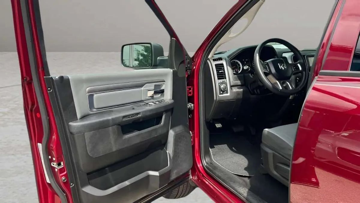 2022 RAM Ram 1500 Classic SLT - Photo 10