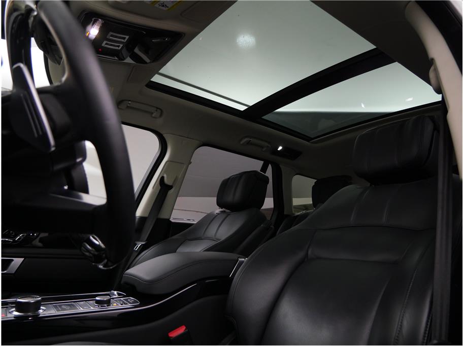 2021 Land Rover Range Rover Autobiography photo 39