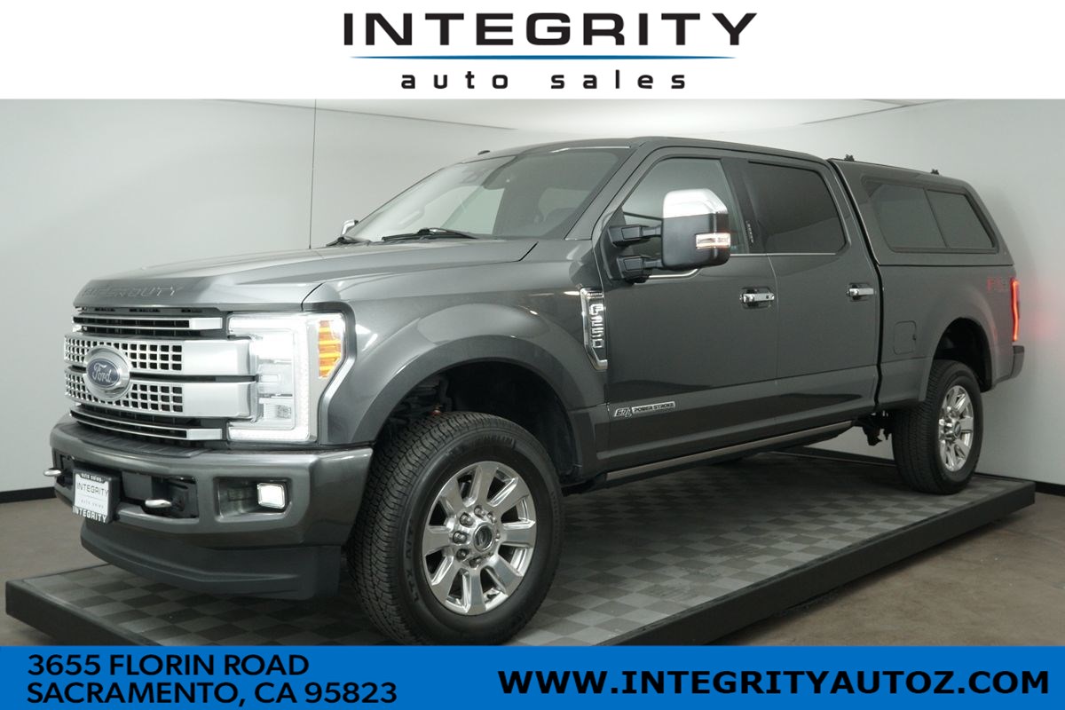 2017 Ford Super Duty F-250 SRW Platinum Pickup 4D 8 ft