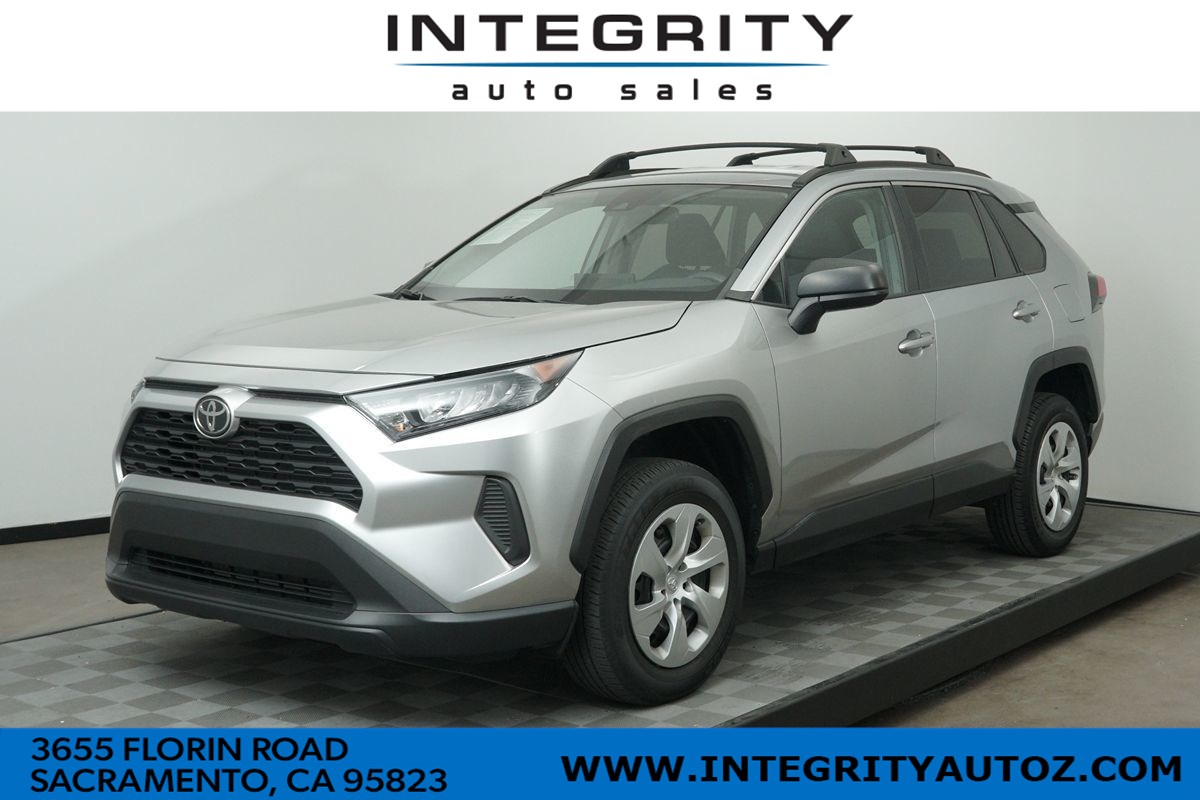 2021 Toyota RAV4 LE Sport Utility 4D