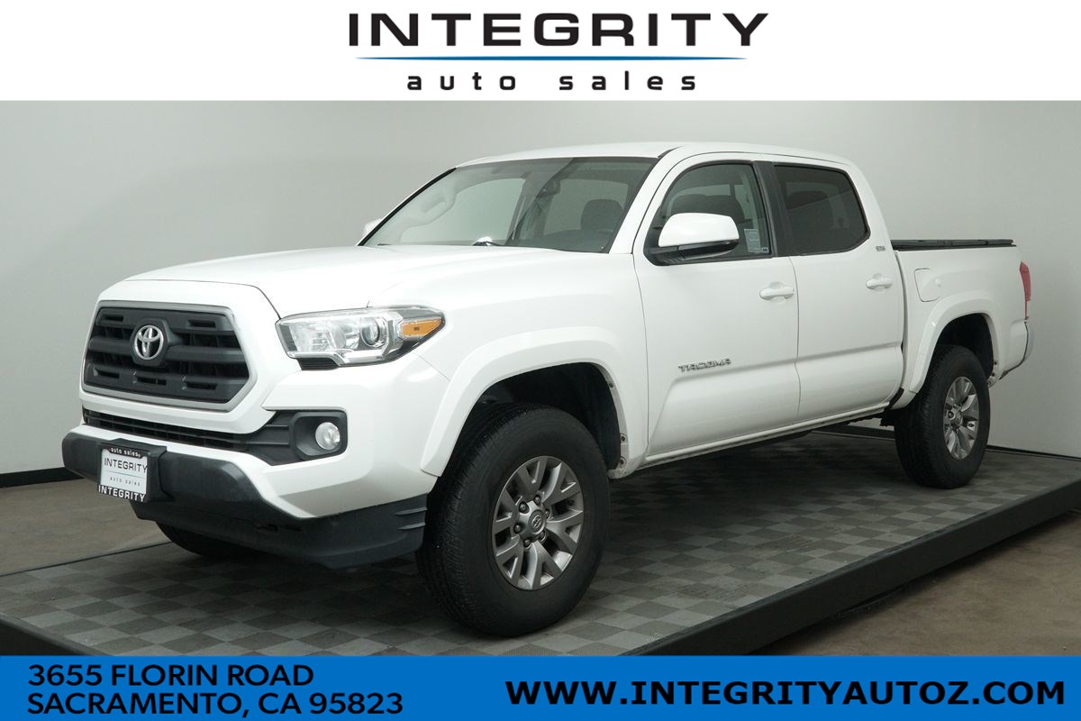 2016 Toyota Tacoma SR5 Pickup 4D 5 ft