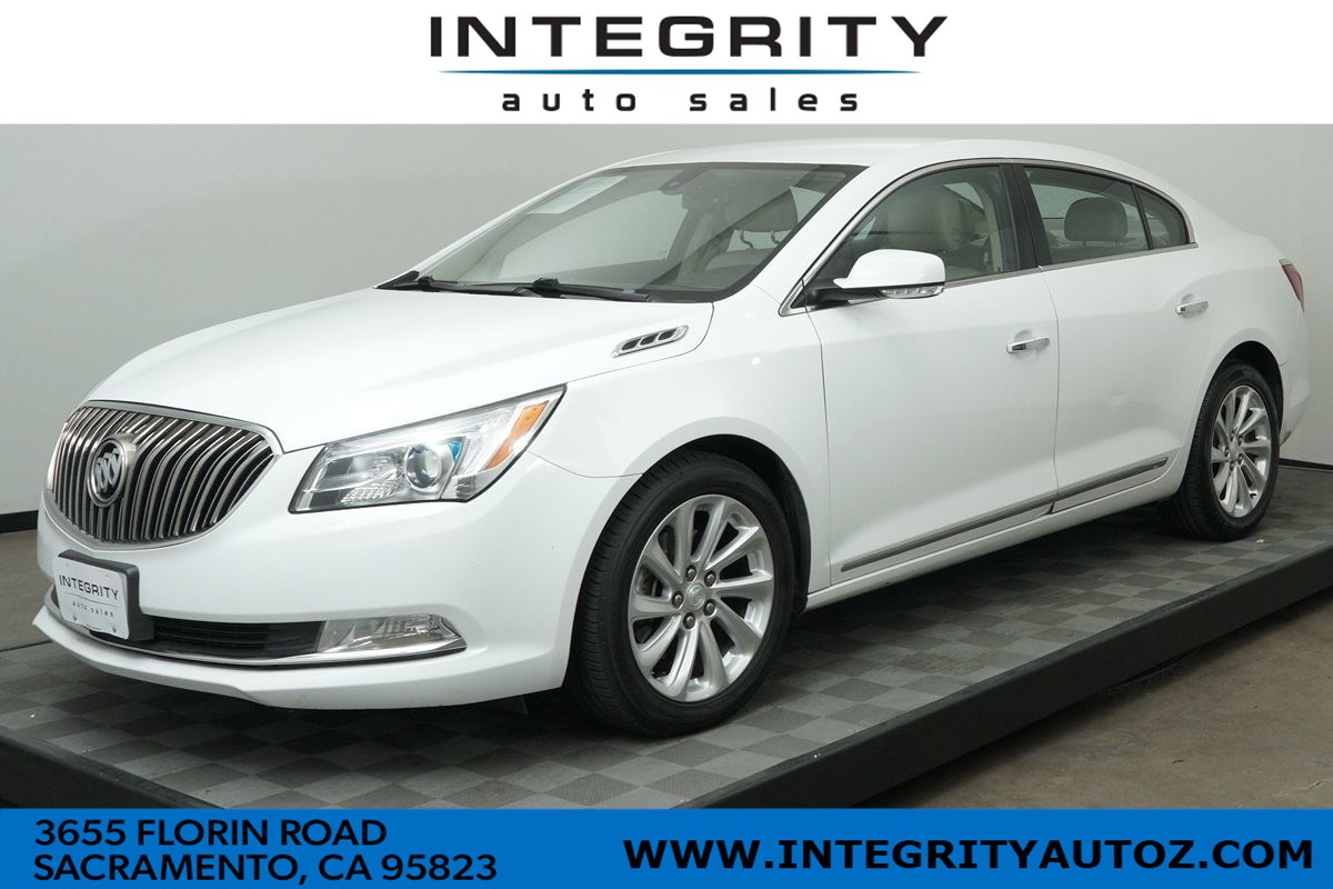 2016 Buick LaCrosse Leather Sedan 4D