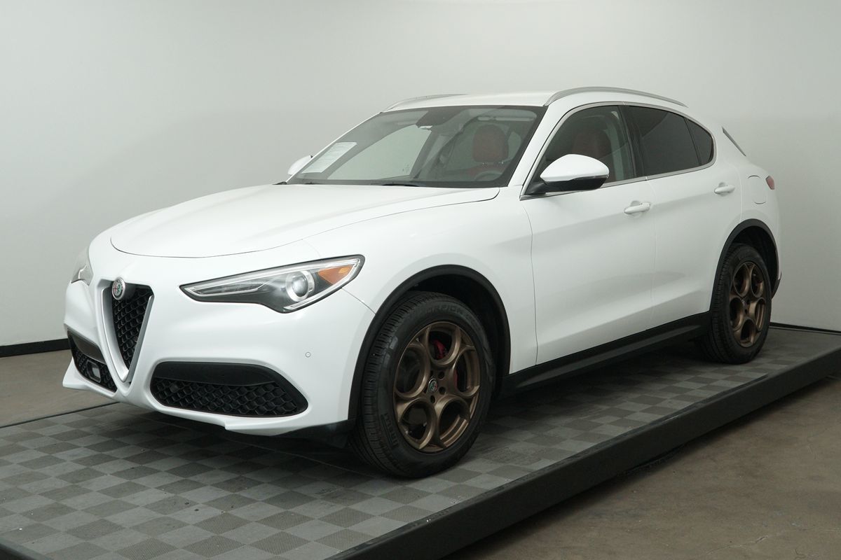 2019 Alfa Romeo Stelvio Sport Utility 4D