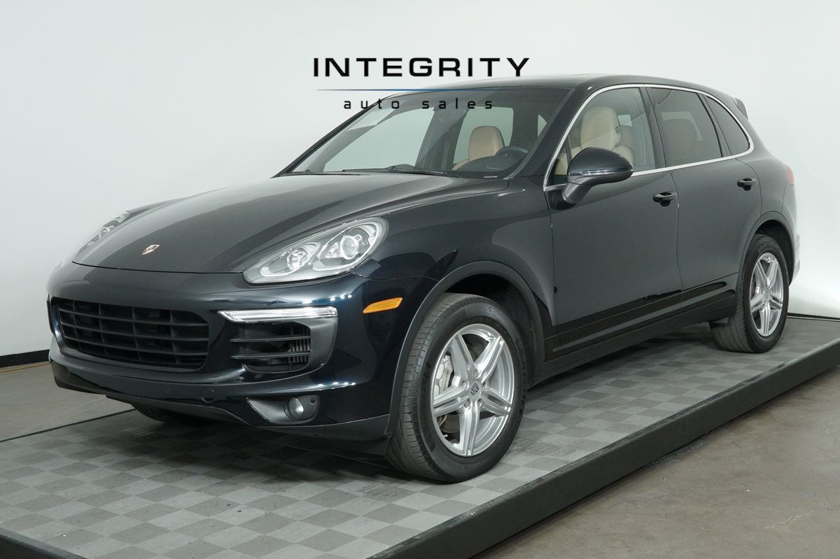 2018 Porsche Cayenne S Sport Utility 4D