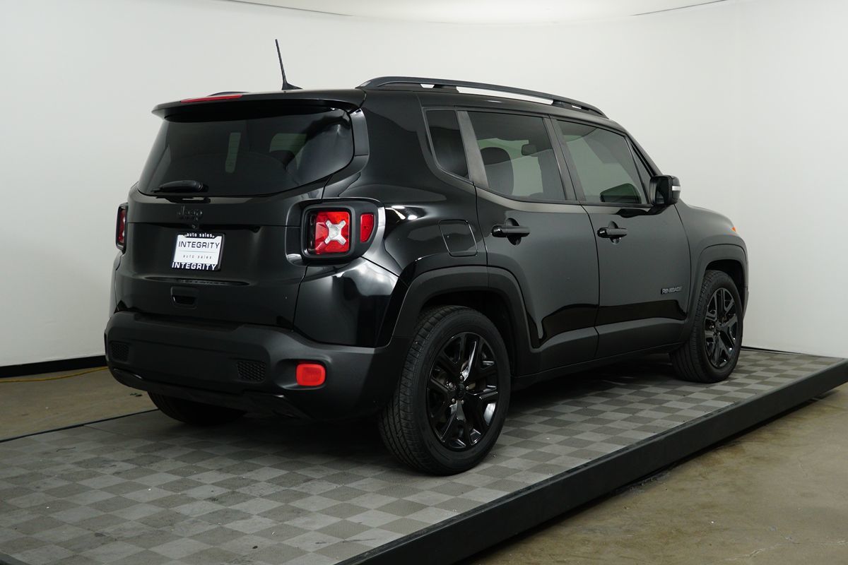 Sold 2018 Jeep Renegade Latitude Sport Utility 4D in Sacramento