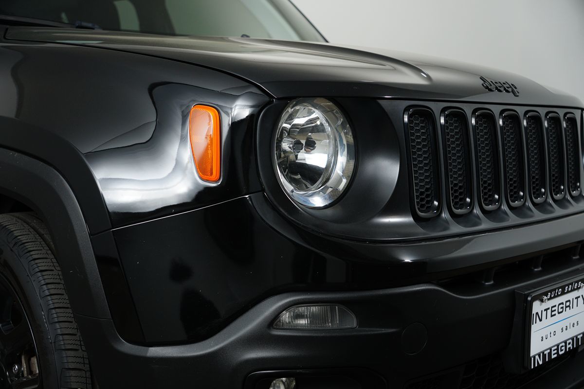 Sold 2018 Jeep Renegade Latitude Sport Utility 4D in Sacramento