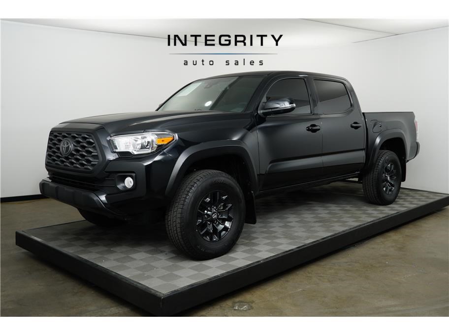 2021 Toyota Tacoma 4WD TRD Off-Road Pickup 4D 5 ft