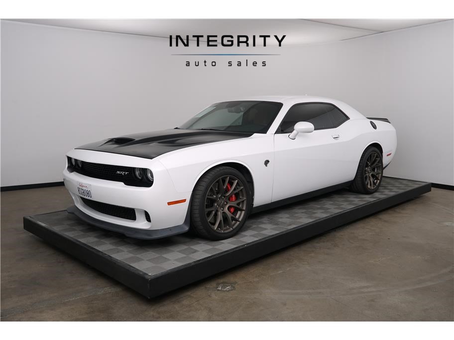 2015 Dodge Challenger SRT Hellcat Coupe 2D