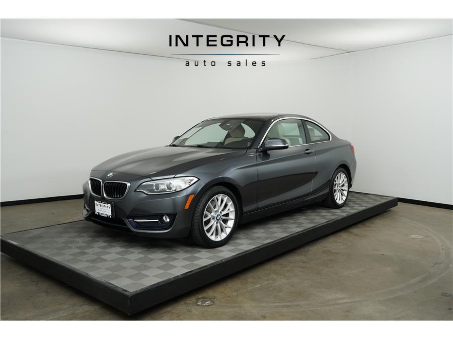 2016 BMW 2 Series 228i Coupe 2D