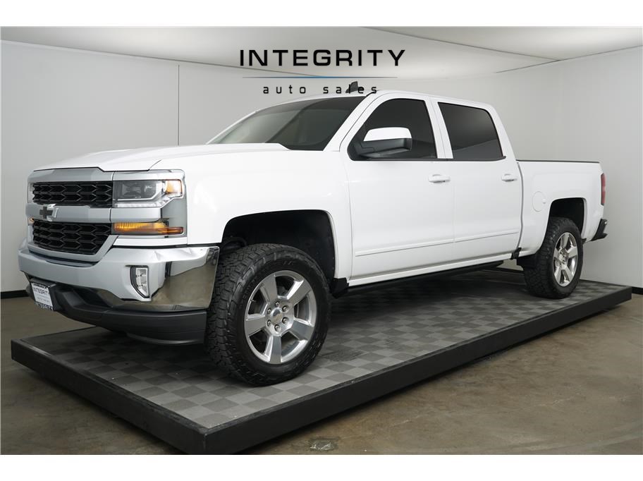 2018 Chevrolet Silverado 1500 LT Pickup 4D 6 1/2 ft