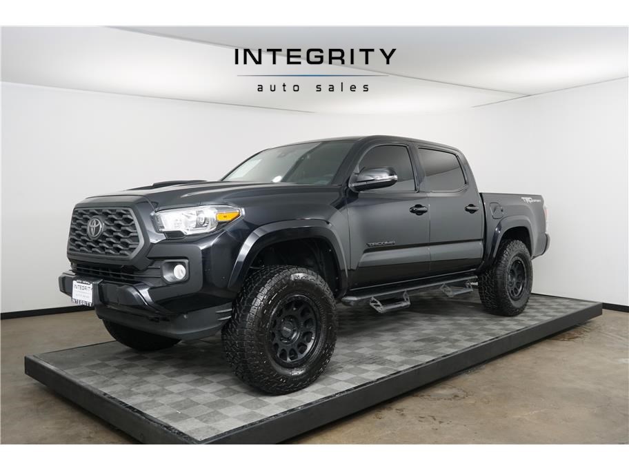 2020 Toyota Tacoma 2WD TRD Sport Pickup 4D 5 ft