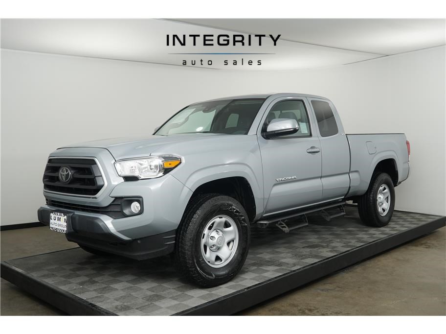 2021 Toyota Tacoma 2WD SR5 Pickup 4D 6 ft