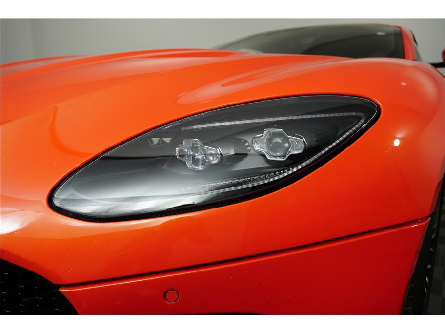 2022 Aston Martin DBS AM7 photo 10