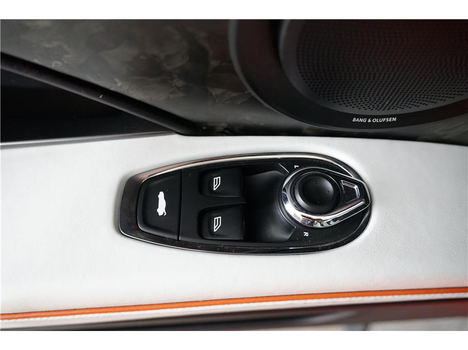 2022 Aston Martin DBS AM7 photo 16