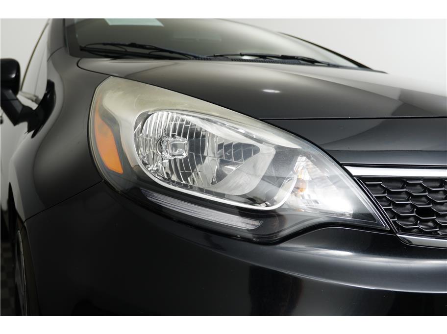 2016 Kia Rio SX - Photo 9