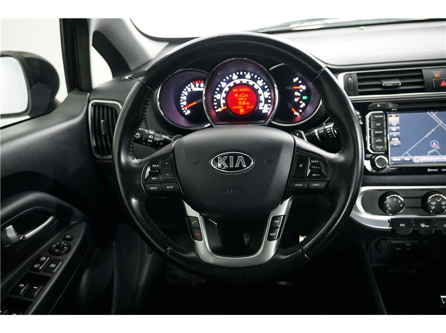 2016 Kia Rio SX - Photo 24