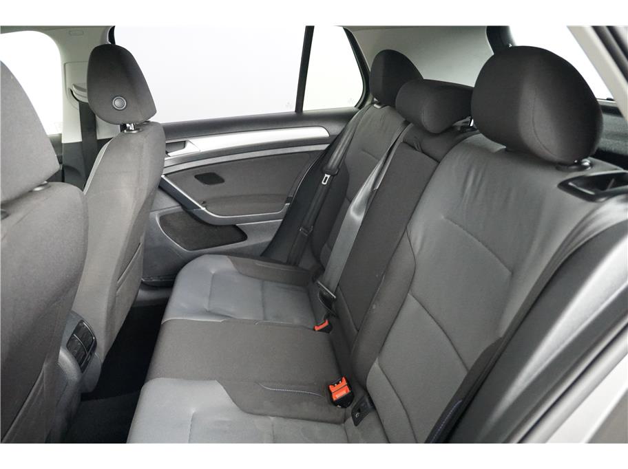 2015 Volkswagen e-Golf e-Golf Limited Edition - Photo 18
