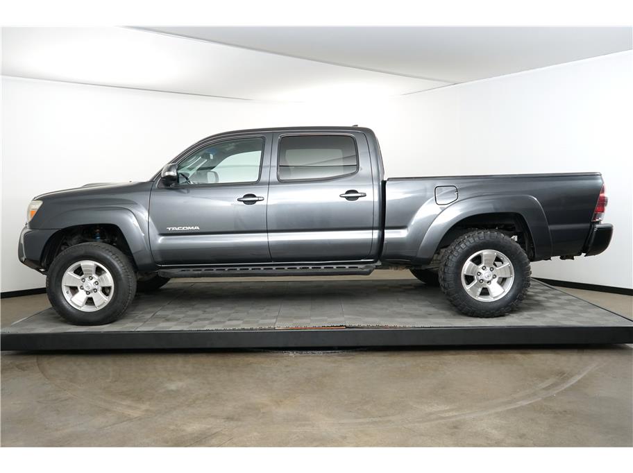 2015 Toyota Tacoma PreRunner photo 2