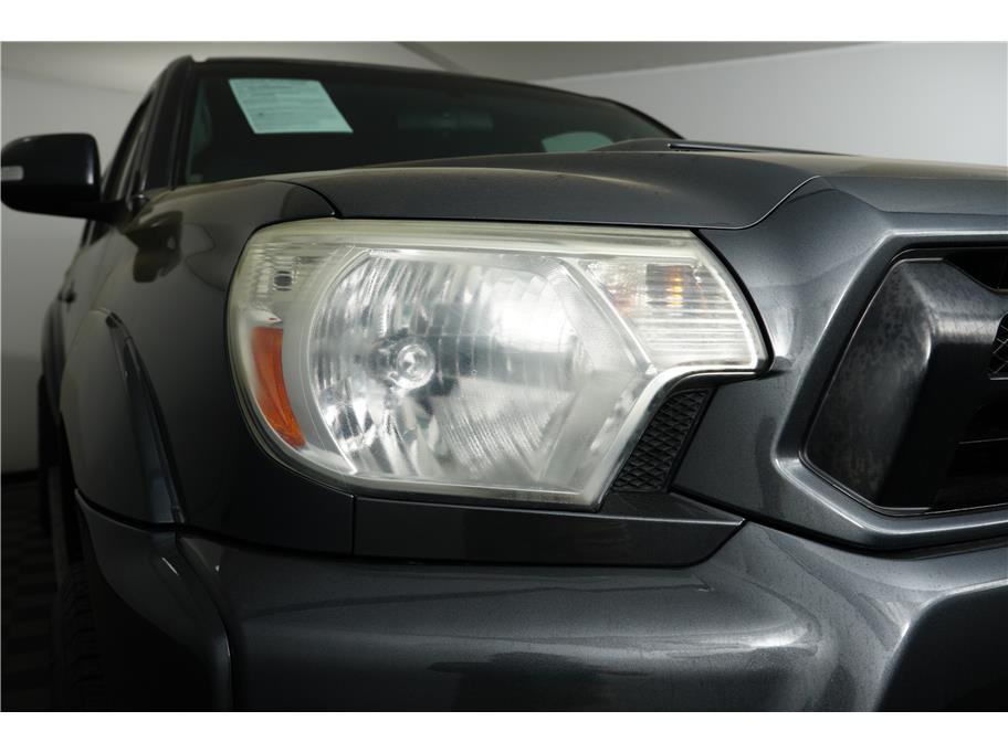 2015 Toyota Tacoma PreRunner photo 9