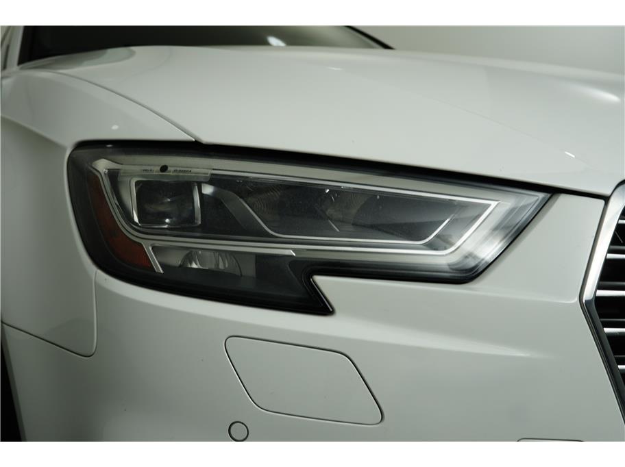 2017 Audi A3 E-tron Premium Plus photo 9