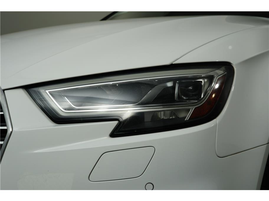2017 Audi A3 E-tron Premium Plus photo 10