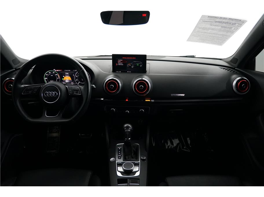 2017 Audi A3 E-tron Premium Plus photo 21