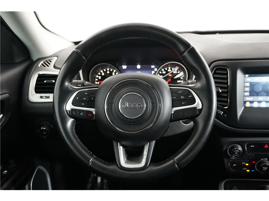 2018 Jeep Compass Latitude photo 23
