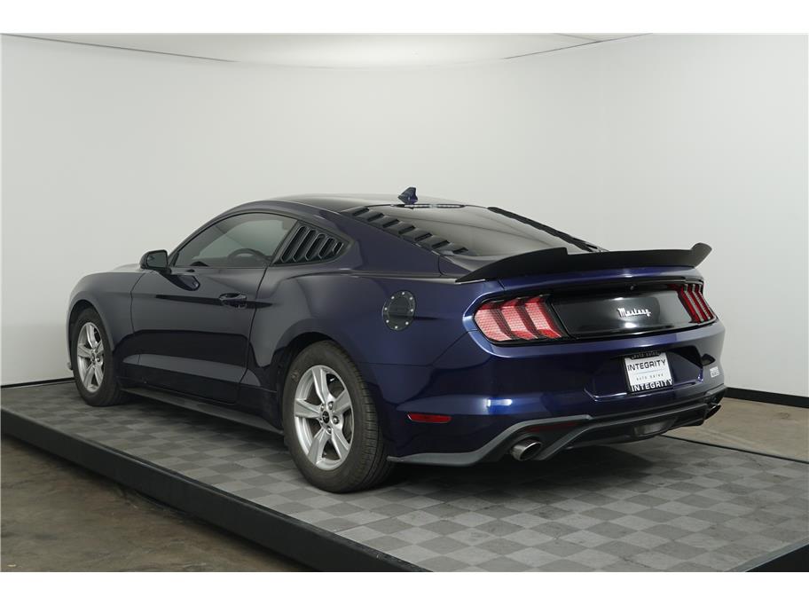 2020 Ford Mustang EcoBoost photo 2