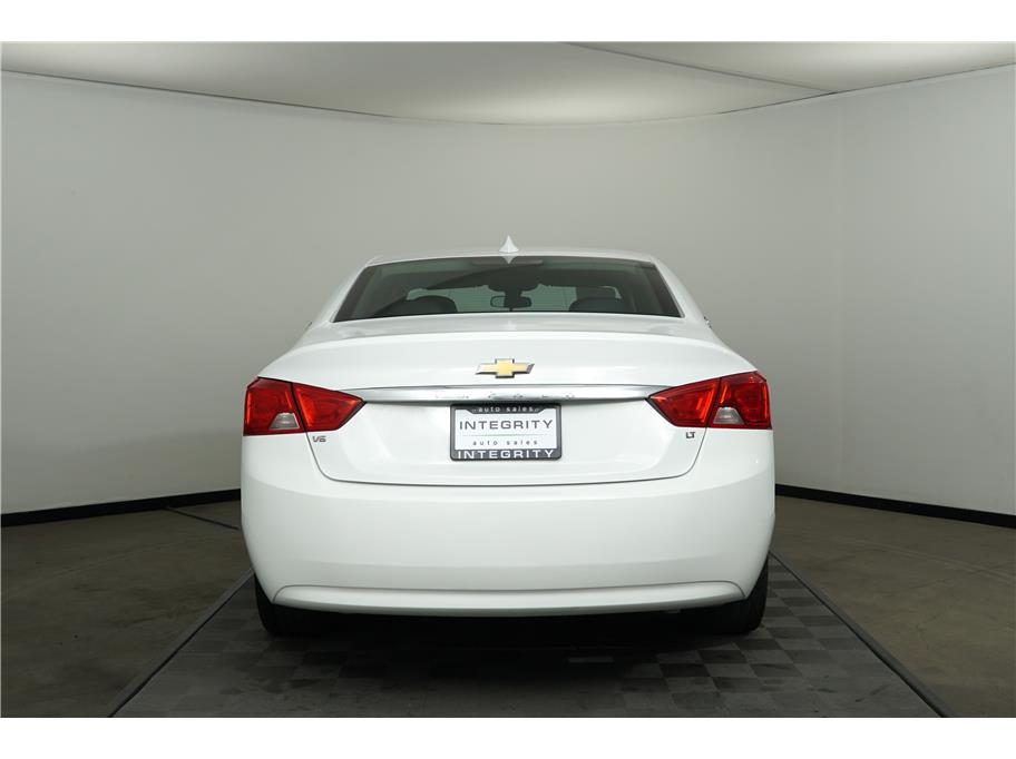 2017 Chevrolet Impala 1LT photo 4