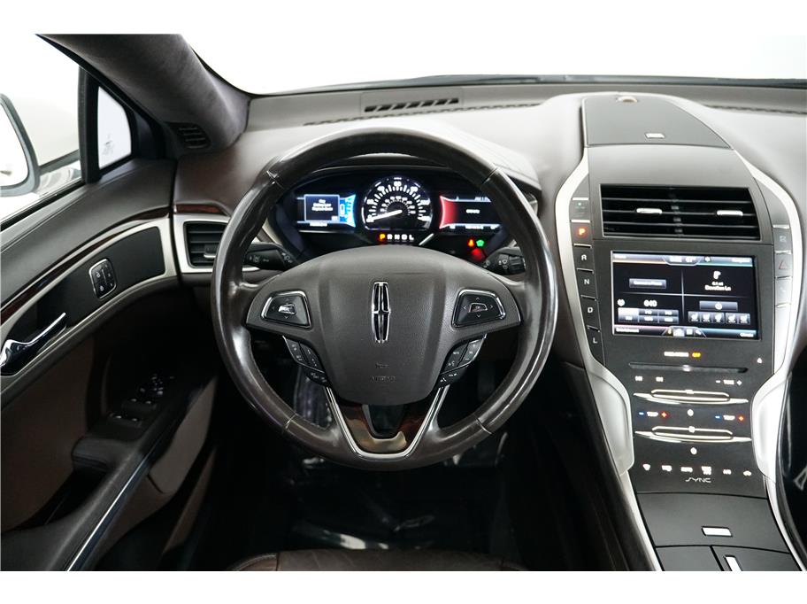 2016 Lincoln MKZ Hybrid Black Label photo 22
