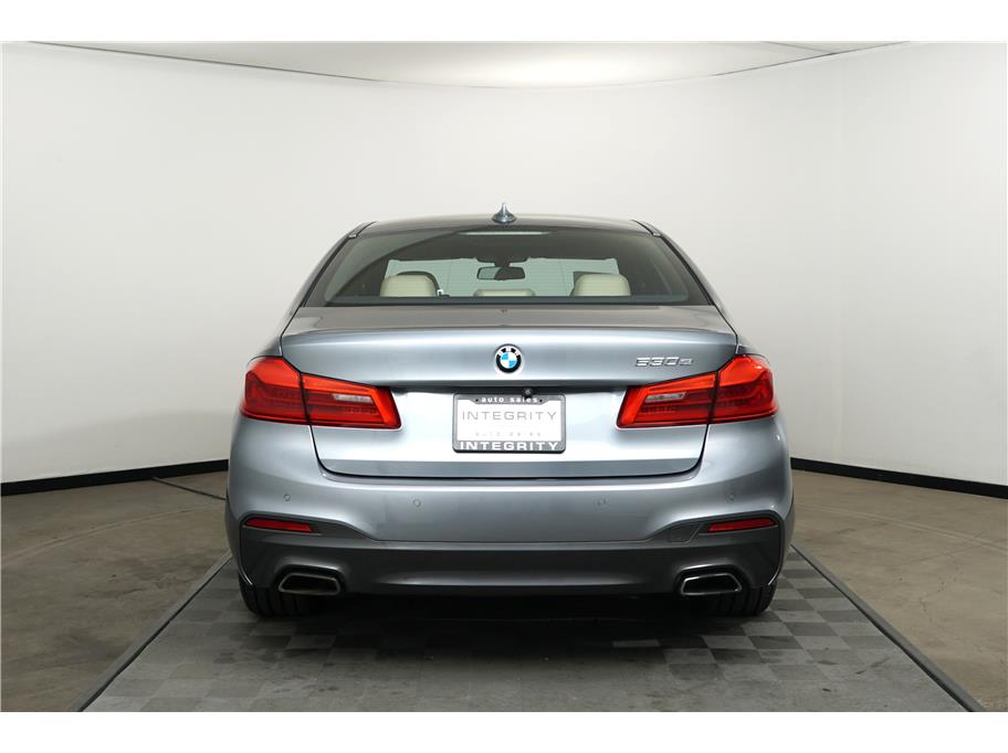 2020 Bmw 530e xDrive Sedan photo 4