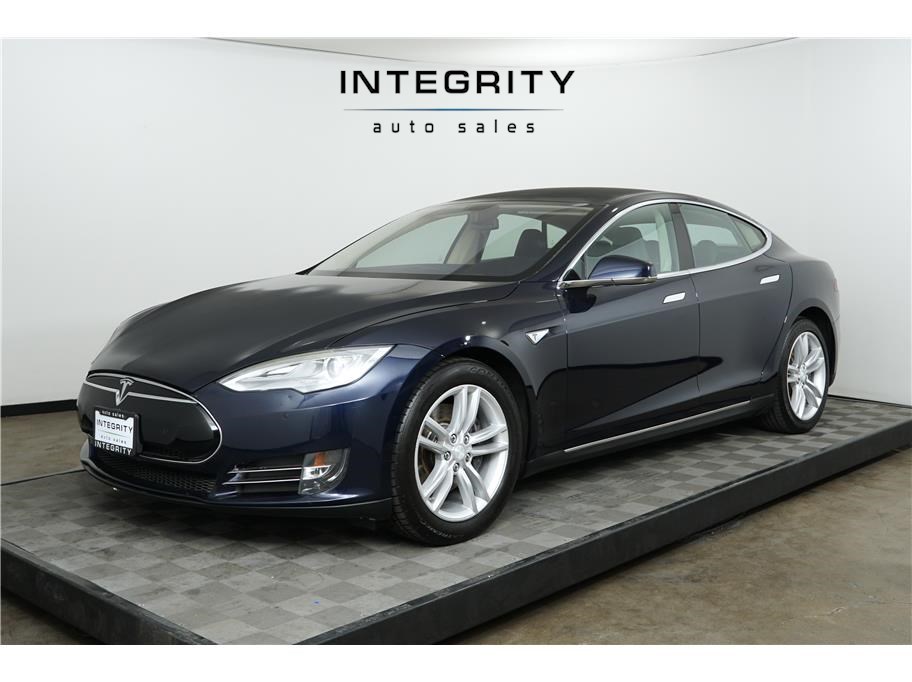2013 Tesla Model S 60 kWh's photo