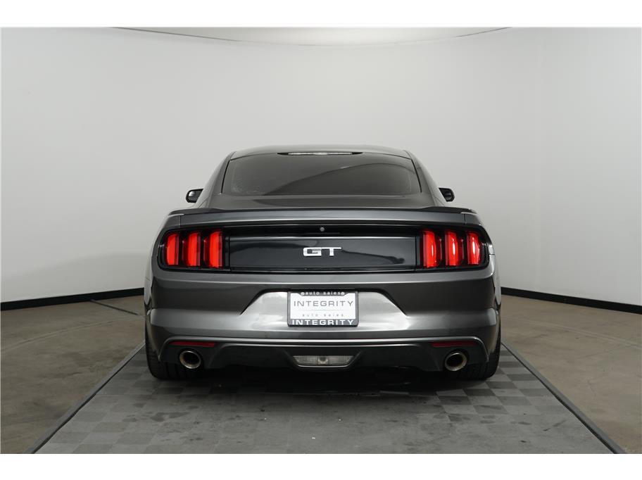 2017 Ford Mustang GT photo 3