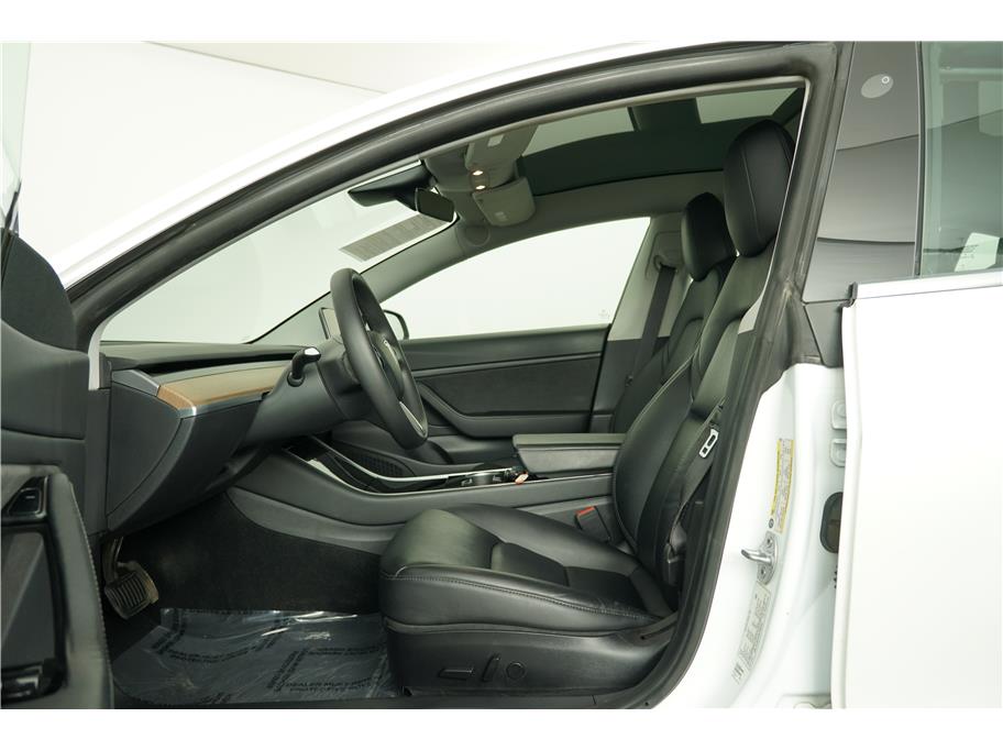 2020 Tesla Model 3 Long Range photo 13