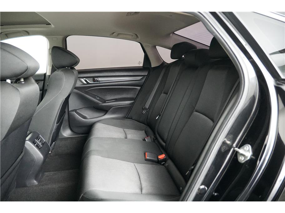 2019 Honda Accord EX 1.5T photo 16