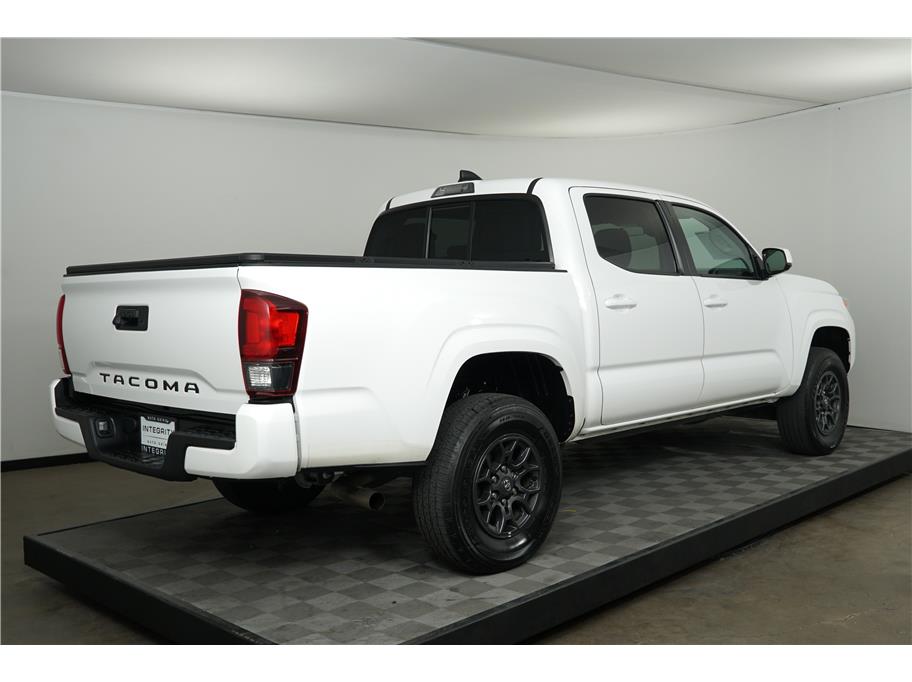 2022 Toyota Tacoma SR photo 5