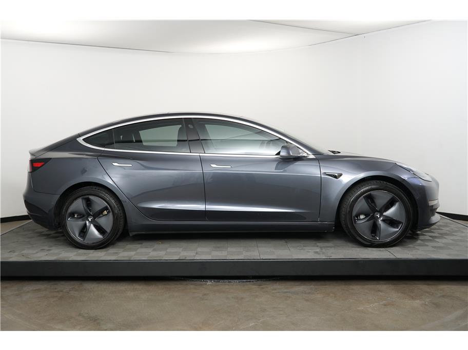 2018 Tesla Model 3 Mid Range photo 6