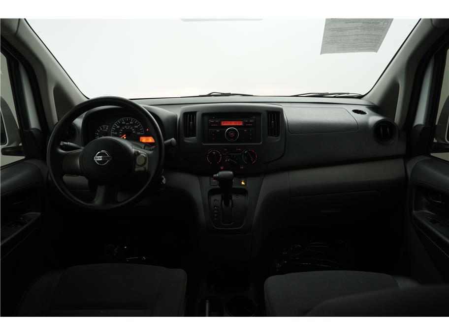 2015 Nissan NV200 SV photo 18