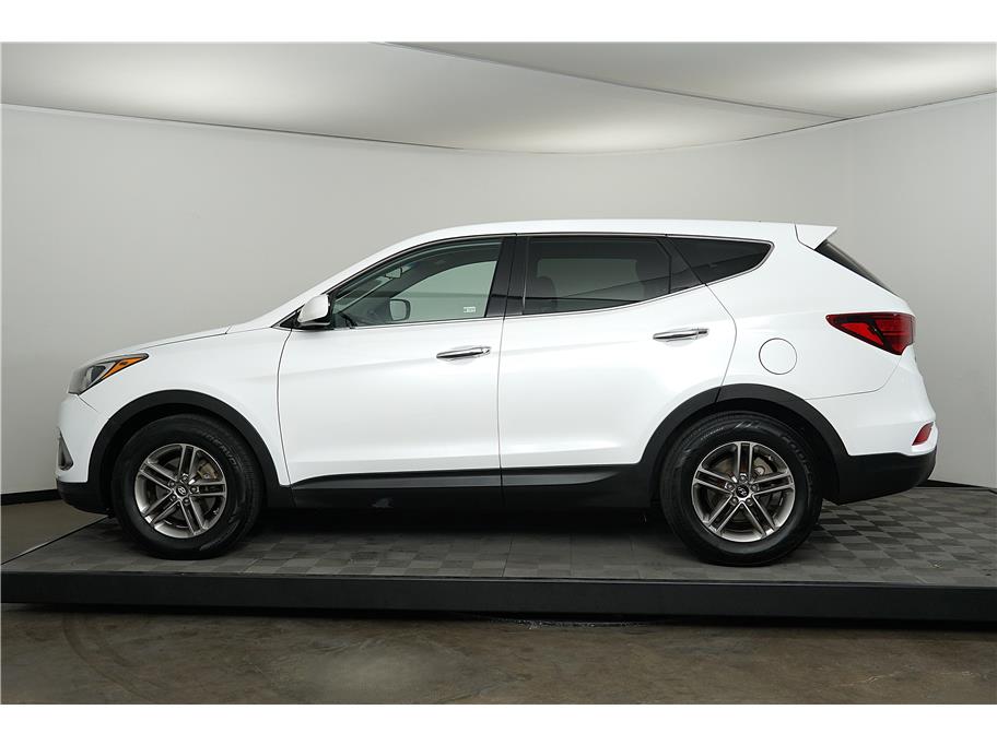 2018 Hyundai Santa Fe Sport Base photo 2