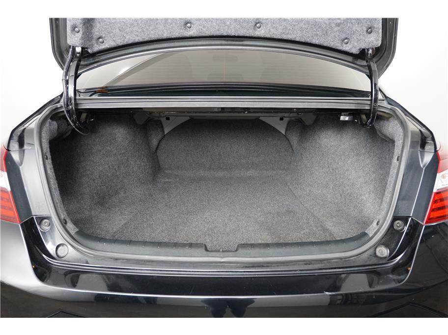 2017 Honda Accord LX photo 16