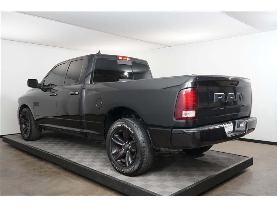 2017 Ram 1500 Sport photo 3