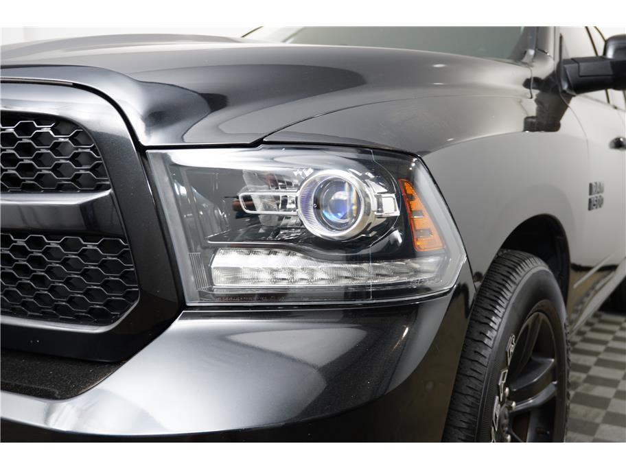 2017 Ram 1500 Sport photo 10