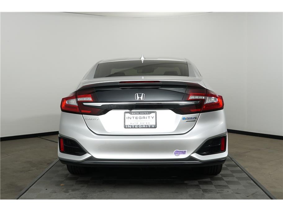 2019 Honda Clarity Plug-In Hybrid Touring photo 4