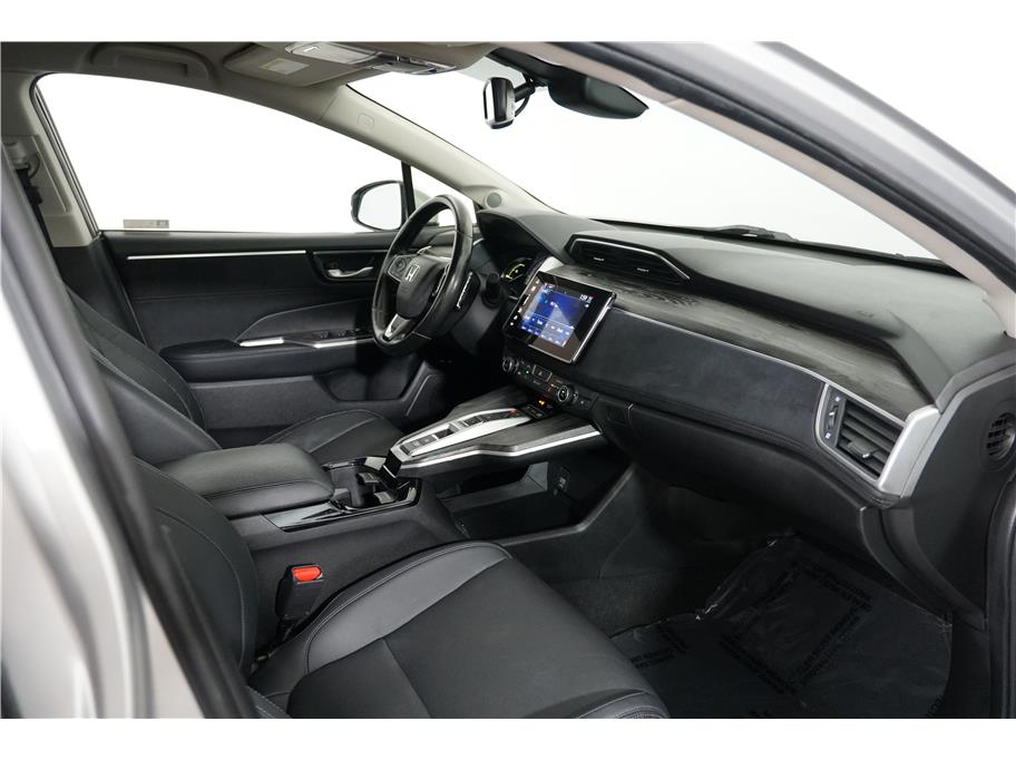 2019 Honda Clarity Plug-In Hybrid Touring photo 21