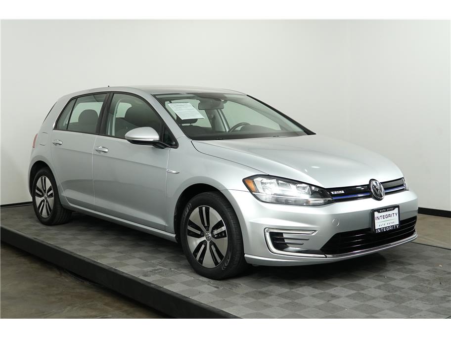 2019 Volkswagen e-Golf SE photo 7
