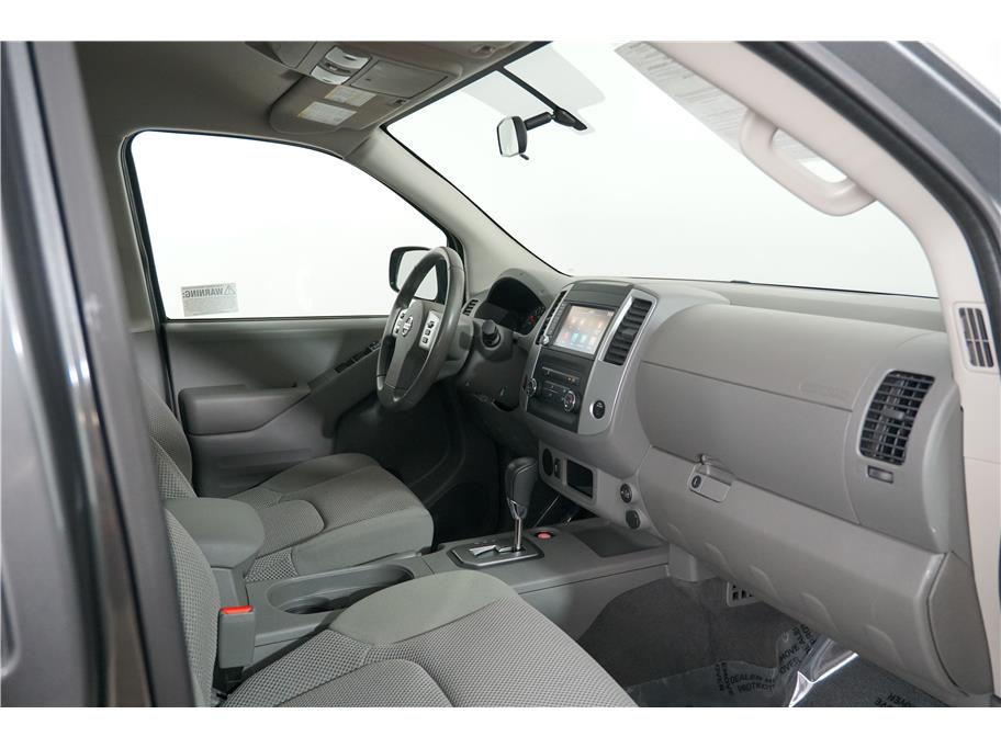 2021 Nissan Frontier SV photo 19