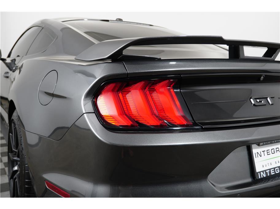2020 Ford Mustang GT Premium photo 10