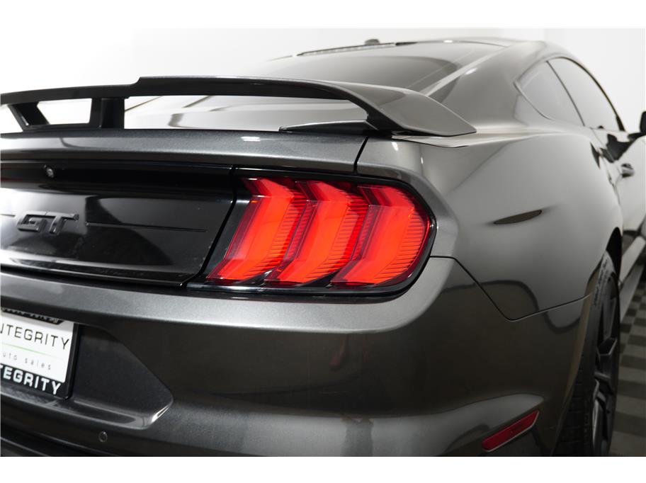 2020 Ford Mustang GT Premium photo 11
